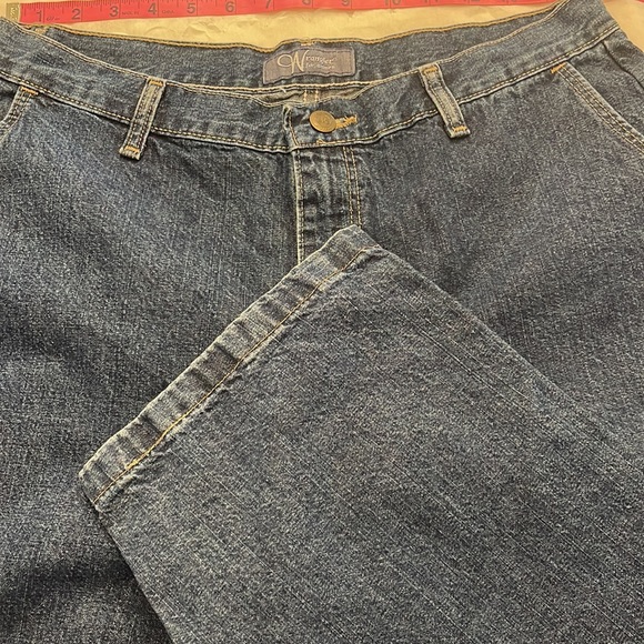 Size 14 Wrangler for Women Denim Blue Jeans - Wide Leg - Big Bottom Cropped - Picture 3 of 11